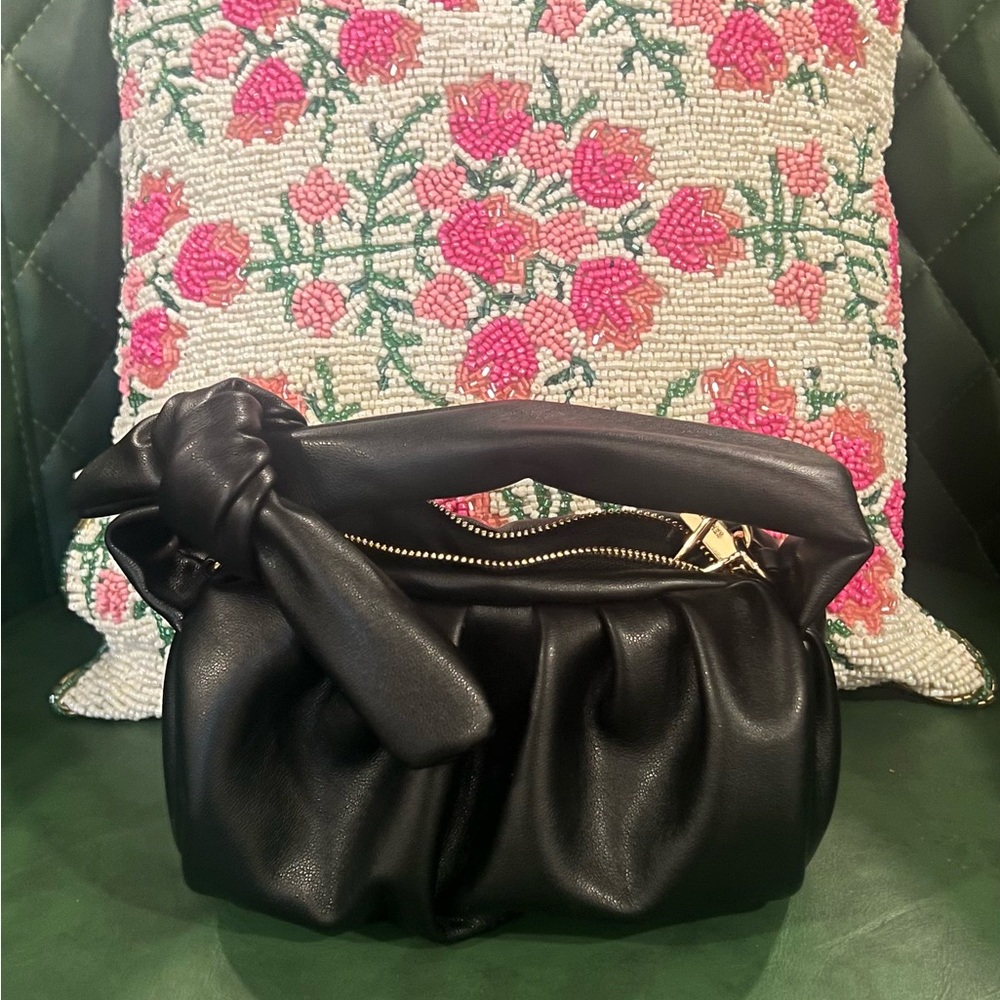 Black Knot-Handle Wristlet Clutch